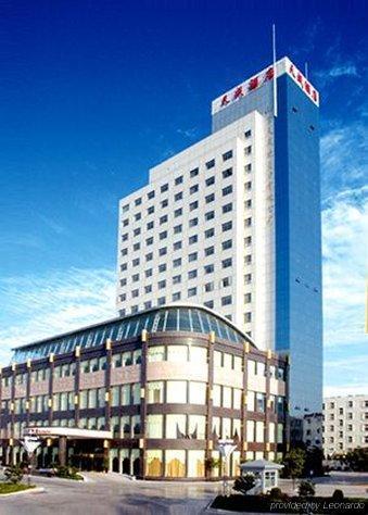 Tian Cheng Grand Hotel Rizhao Buitenkant foto